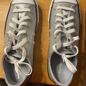 Brand New Converse Glitter Low tops